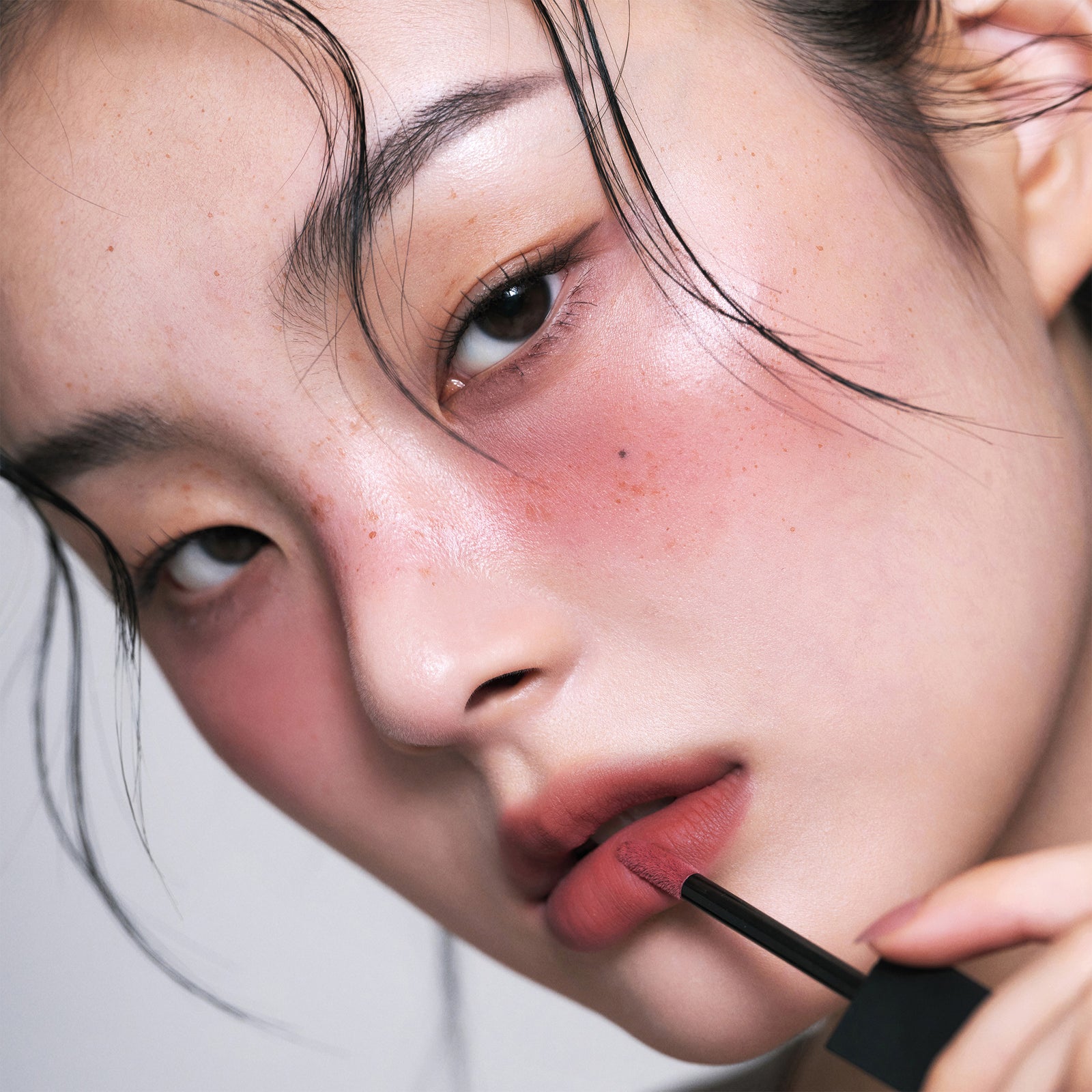 ArteSinsa Silky Blur Tint 002 More Gentle