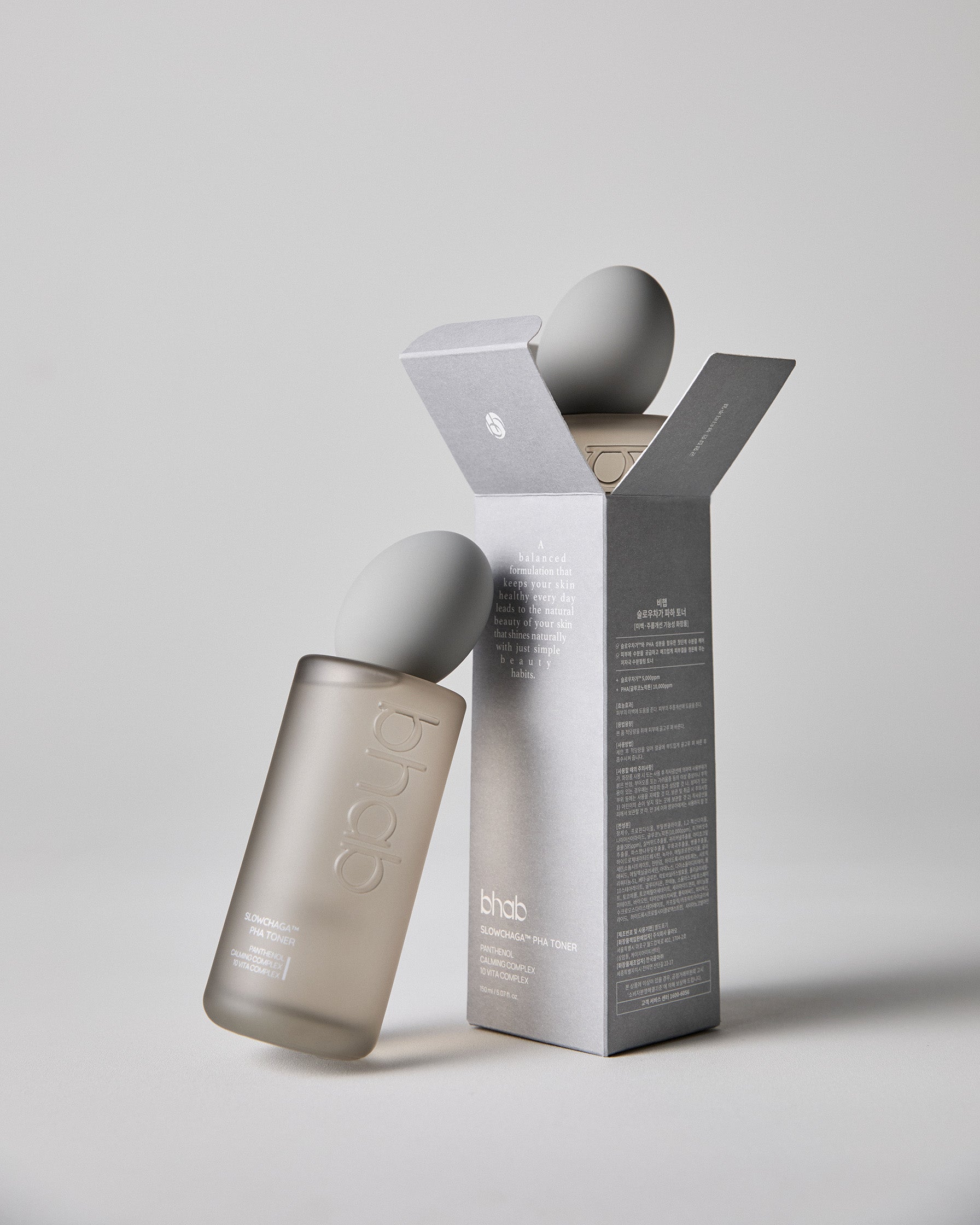 bhab SLOWCHAGA™ PHA Toner 150ml 打開包裝盒